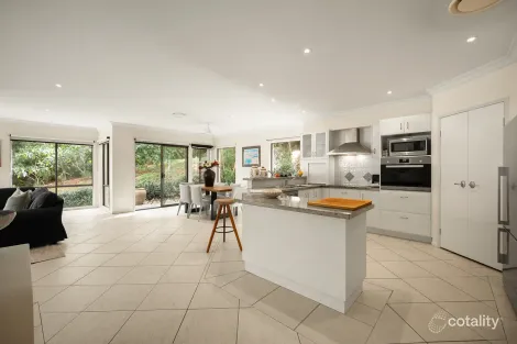 Property photo of 287H Kenmore Road Fig Tree Pocket QLD 4069