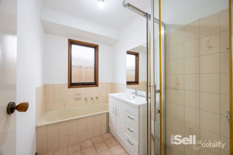 Property photo of 26 Beckington Crescent Hampton Park VIC 3976