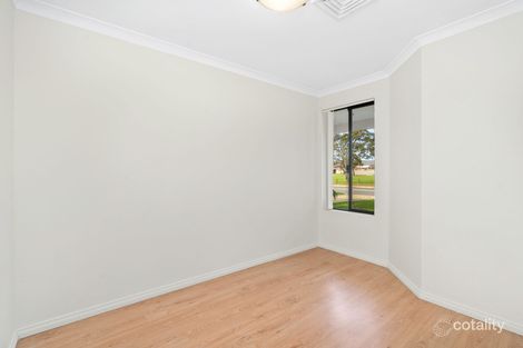 Property photo of 17 Prince Regent Boulevard Gosnells WA 6110