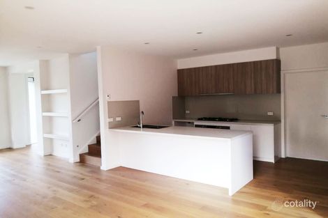 Property photo of 1/5 Lowe Court Doncaster East VIC 3109