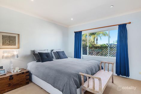 Property photo of 7 Playfair Road North Curl Curl NSW 2099