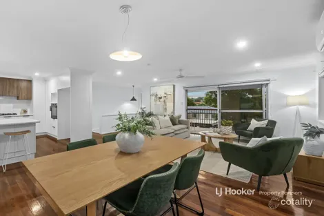 Property photo of 19 Raintree Street Mansfield QLD 4122
