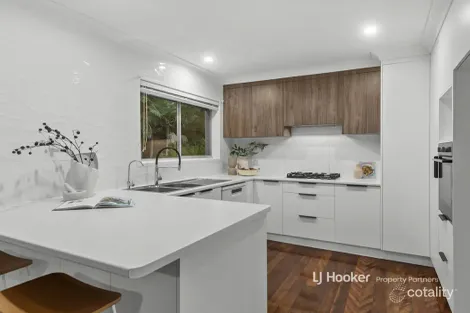 Property photo of 19 Raintree Street Mansfield QLD 4122