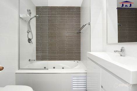 Property photo of 319/81-86 Courallie Avenue Homebush West NSW 2140