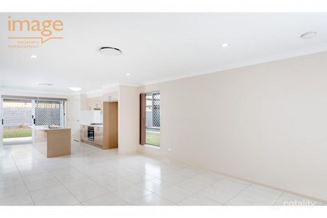 Property photo of 87 Harmony Crescent South Ripley QLD 4306