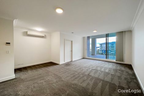 Property photo of 403/28 Peninsula Drive Breakfast Point NSW 2137