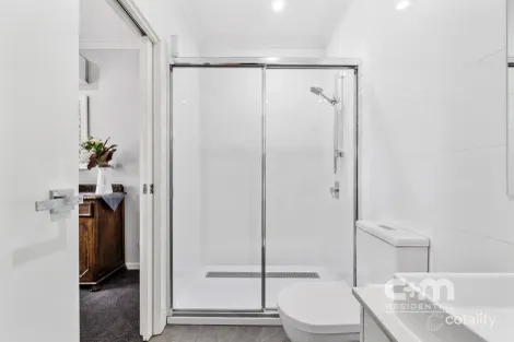 Property photo of 32 Merbein Street Pascoe Vale VIC 3044