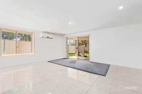 Property photo of 24 Tempranillo Crescent Cessnock NSW 2325