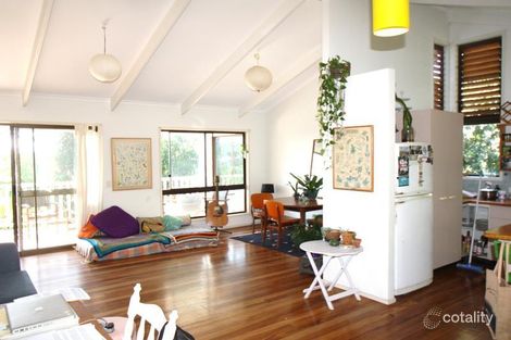 Property photo of 20 Yamble Drive Ocean Shores NSW 2483