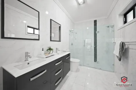 Property photo of 33 Alec Hope Crescent Franklin ACT 2913
