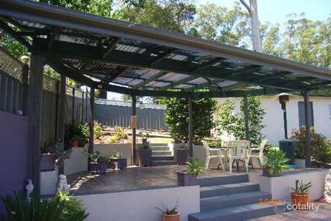 Property photo of 2 Pixie Avenue Green Point NSW 2251