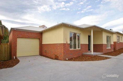 2/17 St Leonards Rd, Healesville, VIC 3777