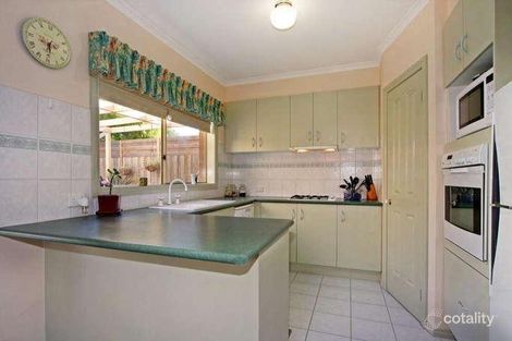 Property photo of 6 Norwich Close Chirnside Park VIC 3116