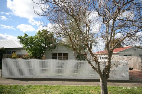 22 Langibanool Ave, Hamlyn Heights, VIC 3215