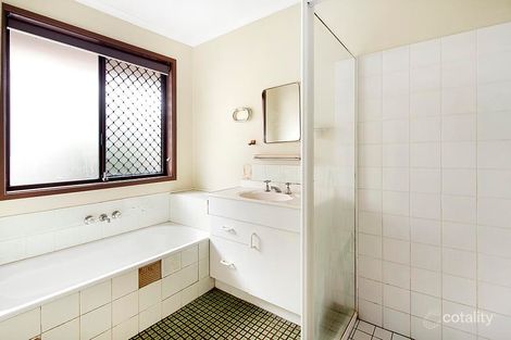 Property photo of 18 Fishermans Bend Balmoral QLD 4171