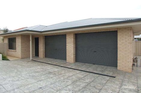 Property photo of 5 Bruno Place Lavington NSW 2641