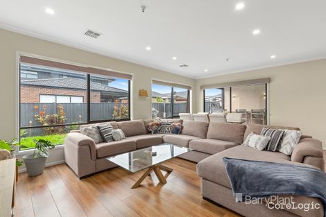 Property photo of 46 Clydevale Avenue Clyde North VIC 3978