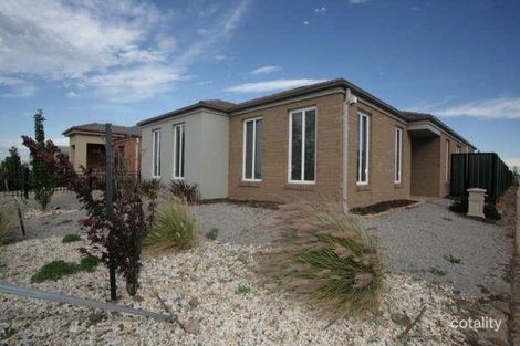 Property photo of 2 Hiltaba Walk Tarneit VIC 3029