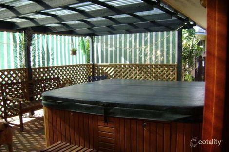 Property photo of 4 Jenalyn Crescent Avoca QLD 4670