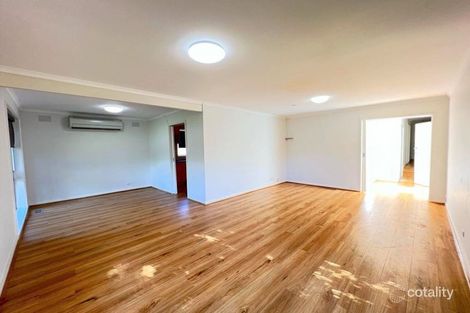 Property photo of 5 Bourke Road Melton South VIC 3338