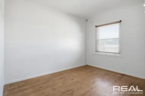 Property photo of 20 Johnston Road Elizabeth Downs SA 5113