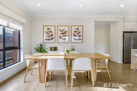 Property photo of 19 Vancleve Crescent Gisborne VIC 3437