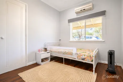 Property photo of 475 Hall Road Waggrakine WA 6530