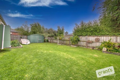 Property photo of 8 Westwood Road Cranbourne East VIC 3977