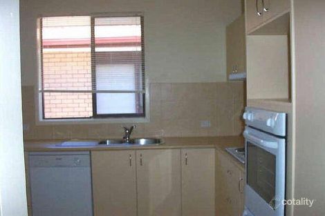 Property photo of 15 Miriyan Drive Kelso NSW 2795