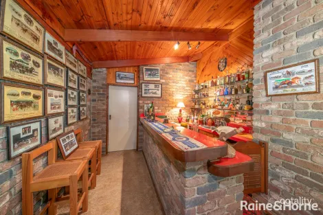 Property photo of 58 Heather Road Gisborne VIC 3437