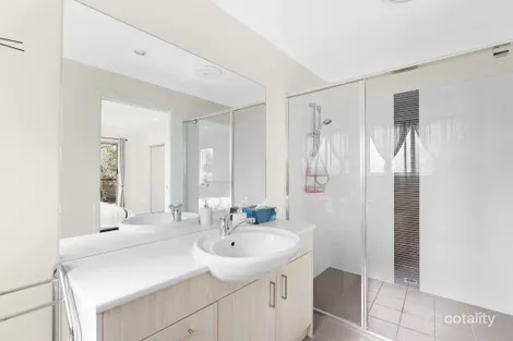 Property photo of 8 Oxley Circuit Urraween QLD 4655