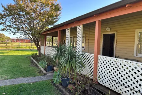 Property photo of 246 Government Road Uduc WA 6220