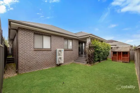 Property photo of 27 Hansford Street Oran Park NSW 2570
