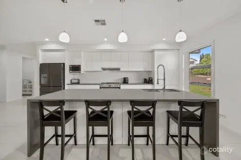 Property photo of 27 Hansford Street Oran Park NSW 2570