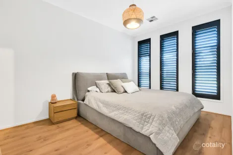 Property photo of 34 John Circuit Angle Vale SA 5117