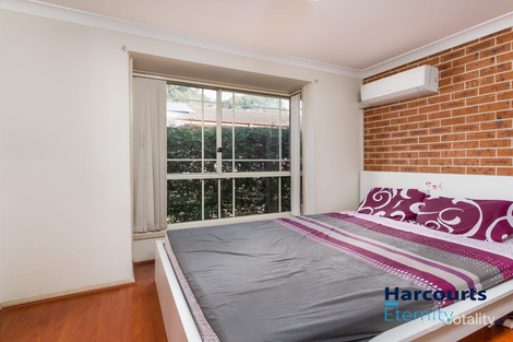 Property photo of 4/6 Carinya Road Girraween NSW 2145