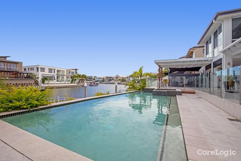 Property photo of 47 Knightsbridge Parade East Paradise Point QLD 4216