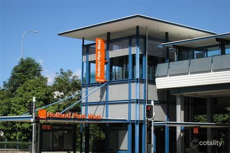 63 Marshall Rd, Holland Park West, QLD 4121