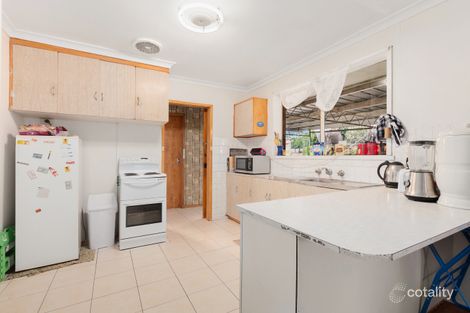 Property photo of 18 Henry Street Pakenham VIC 3810