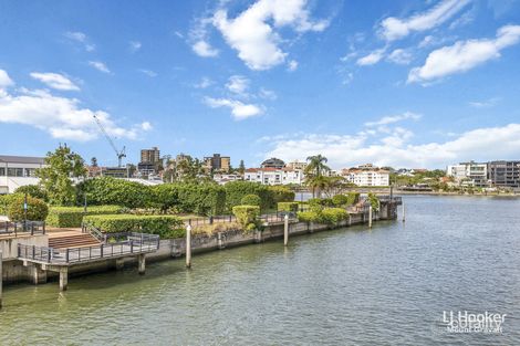 Property photo of 2/78 Cairns Street Kangaroo Point QLD 4169