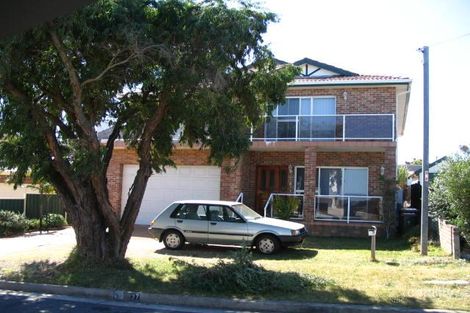Property photo of 27 Caley Street Chifley NSW 2036