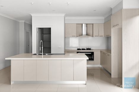 Property photo of 27 Cascade Drive Aintree VIC 3336