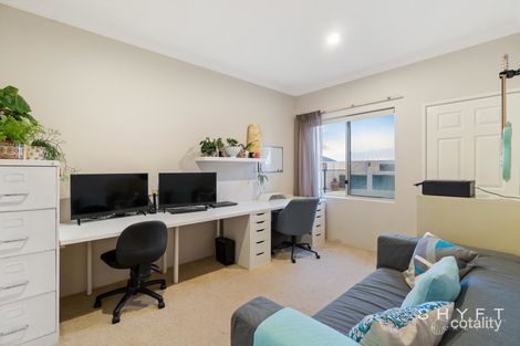 Property photo of 7 Fairport Vista Mindarie WA 6030