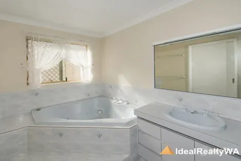 Property photo of 34 Firefalls Close Huntingdale WA 6110