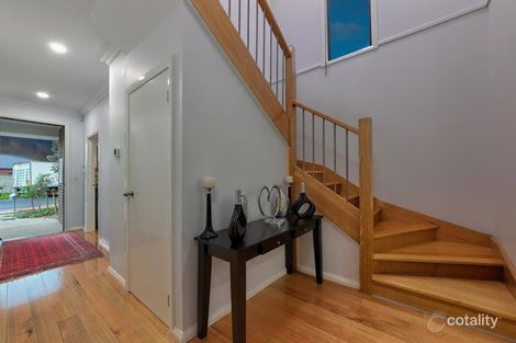 Property photo of 8 Cheviot Drive Truganina VIC 3029