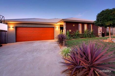 32 Brimbrim Cres, Mornington, VIC 3931