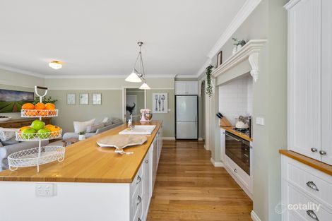 Property photo of 6 Laburnum Street Berwick VIC 3806