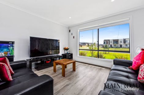 Property photo of 924 Morris Road Truganina VIC 3029