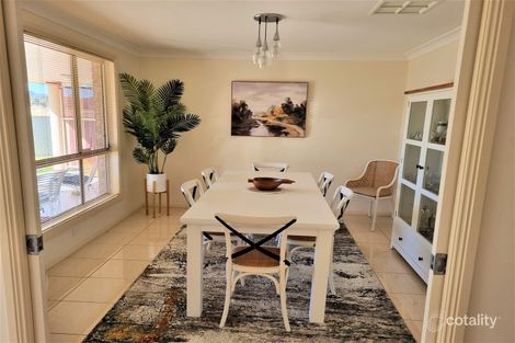 Property photo of 8 Acacia Place Kootingal NSW 2352