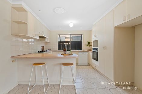 Property photo of 44 Chirnside Road Berwick VIC 3806